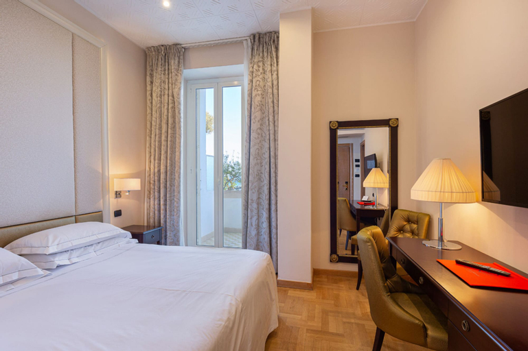 Bedroom 10