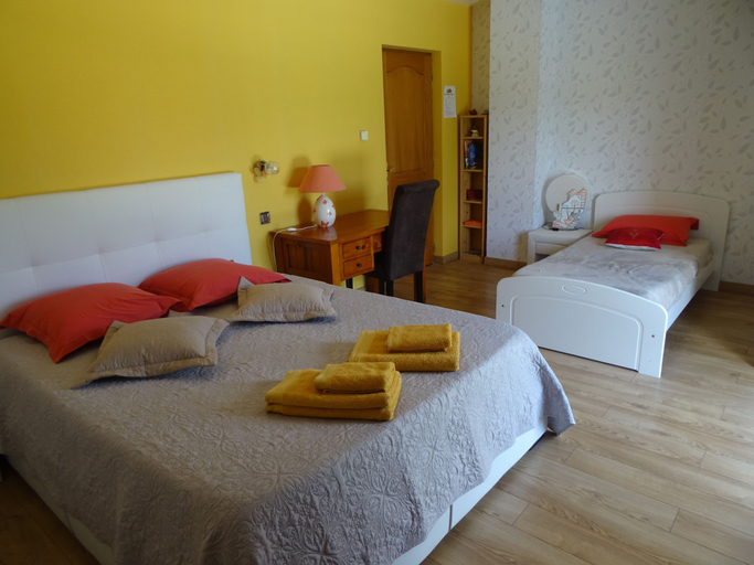 Bedroom 5, CafecouetBreizh, Ille-et-Vilaine