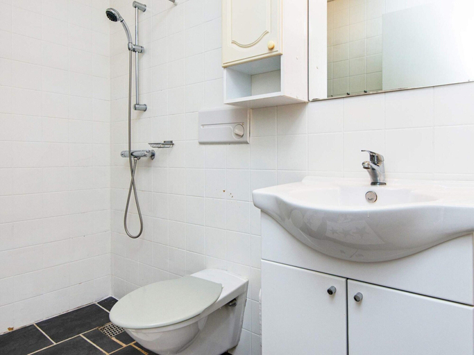 Bathroom 3, 4 Person Holiday Home in Romo, Tønder
