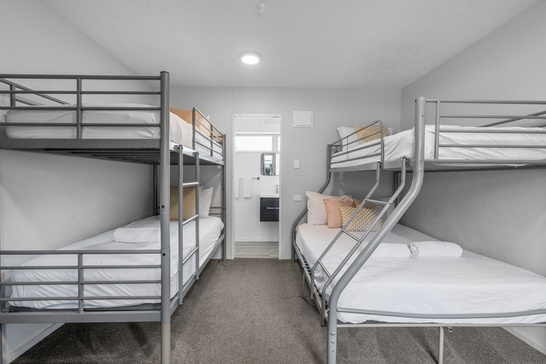 Bedroom 3, Tasman Holiday Parks - Christchurch, Christchurch