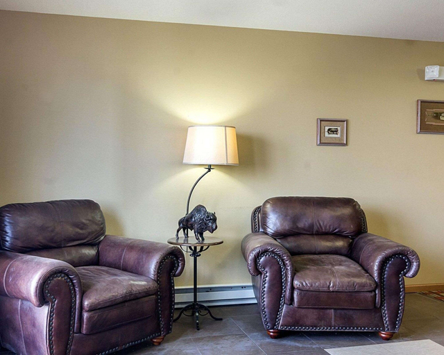 Others 5, Econo Lodge Jamestown South, Stutsman