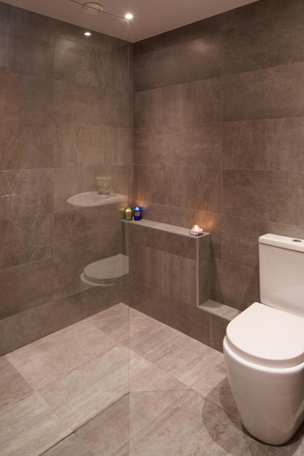 Bathroom 3, Riverside West End Apartment, Glasgow
