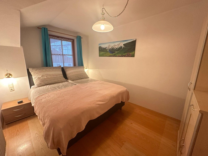 Bedroom 2, Bright Holiday Home in Huttschlag near Mountains Ski Slopes, Sankt Johann im Pongau