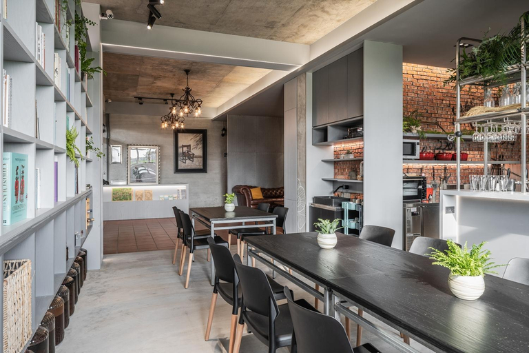 Food & Drinks 4, Farmland BB, Yilan