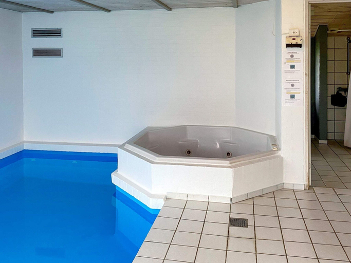 Bathroom 5, 4 Star Holiday Home in Nordborg, Sønderborg