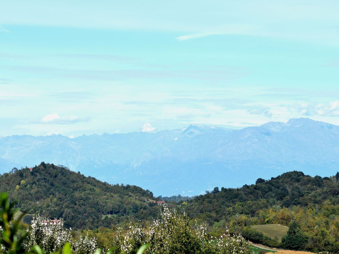 Others 5, Charming Vacation House in Countryside, Asti