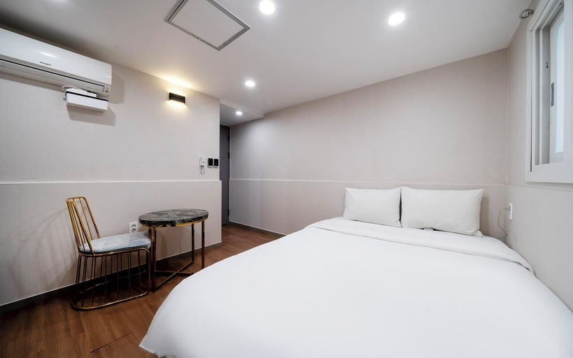 Bedroom 3, CALM REST HOTEL, Suyeong