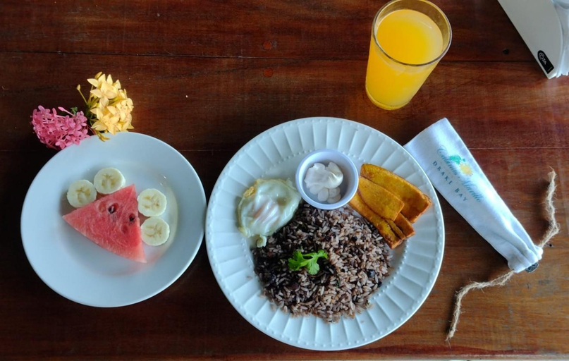 Food & Drinks 4, Hotel Cabinas Murillo, Osa