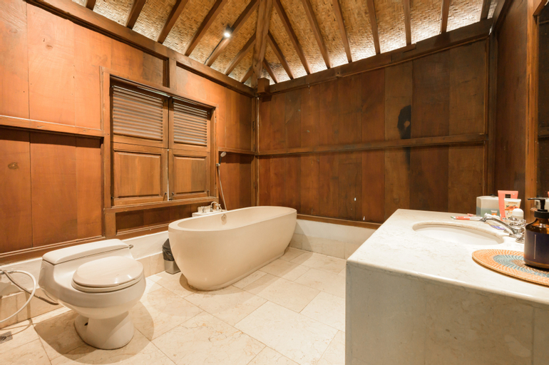 Bathroom 3