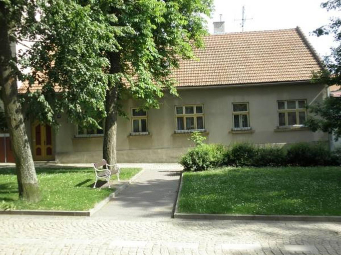 Others 5, Penzion Mika, Jindřichův Hradec