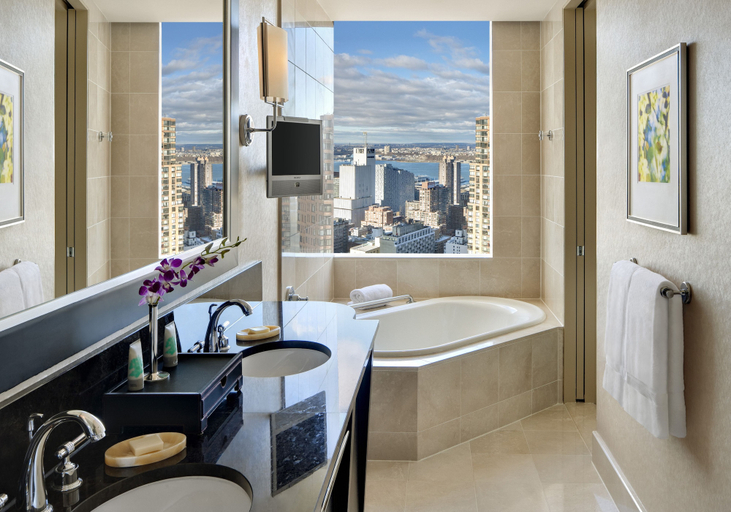 Bathroom 5, Mandarin Oriental New York, New York