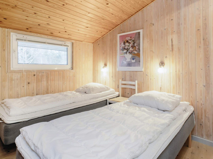 Bedroom 2, 6 Person Holiday Home in Jerup, Frederikshavn