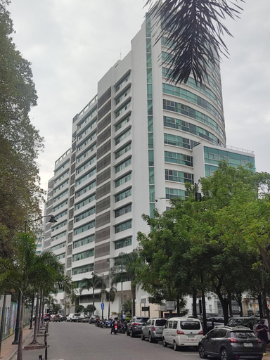 Others 5, Suite Riverfront Puerto Santa Ana, Guayaquil