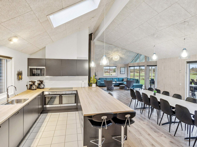 Food & Drinks 5, 5 Star Holiday Home in Vejby, Gribskov