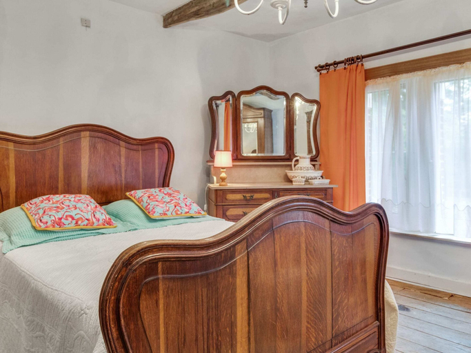 Bedroom 2, Enticing Holiday Home in Viroinval near Forest, Namur
