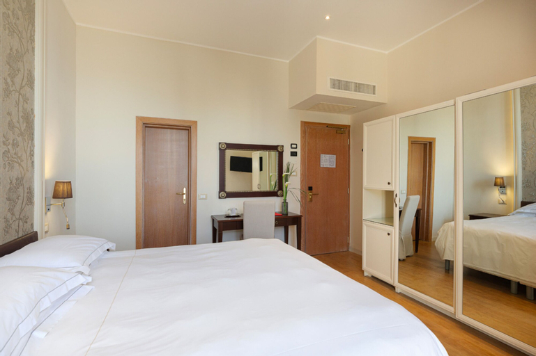 Bedroom 11