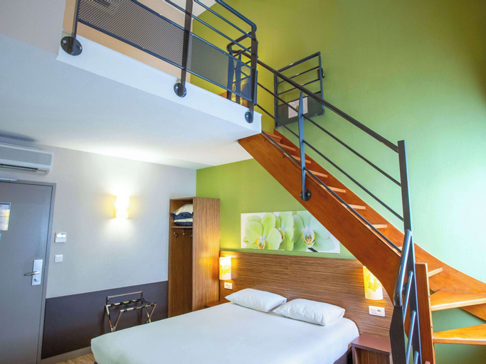 Bedroom 15