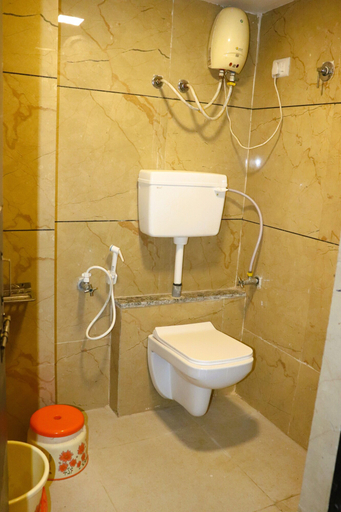 Bathroom 5, Hotel Vrundavan, Gandhinagar