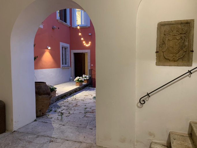 Others 5, Palazzo Gentilizio de Maffutiis, Salerno