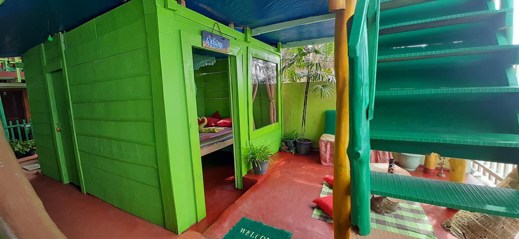 Others 2, luna beach home & cabanas, Hikkaduwa