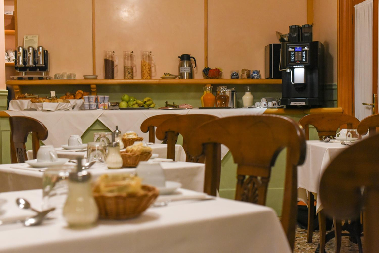 Food & Drinks 5, Palazzo Cendon - Il Piano Nobile, Venezia