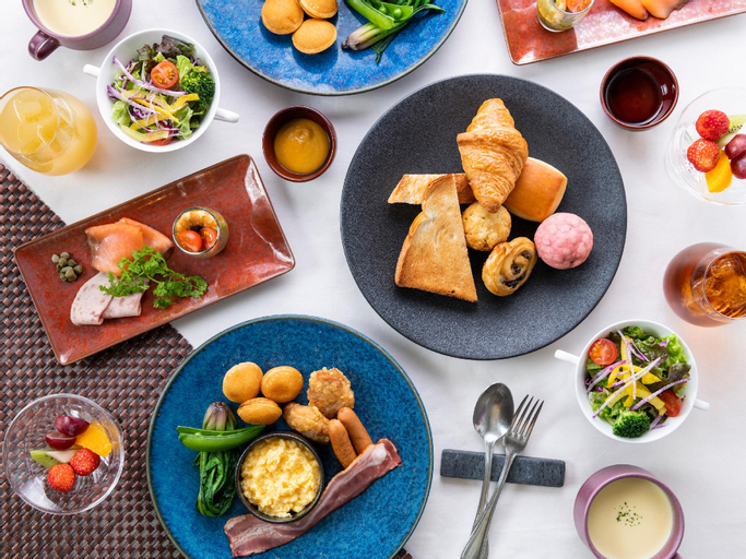 Food & Drinks 28