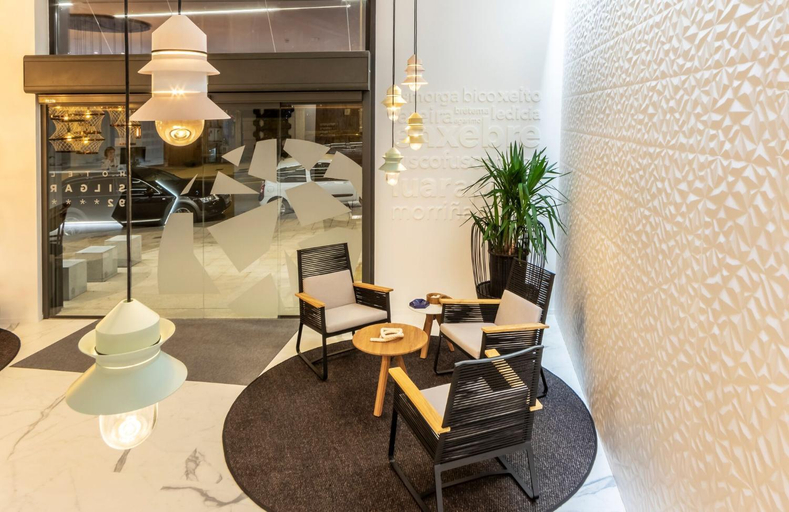 Others 2, Hotel Silgar 92, Pontevedra