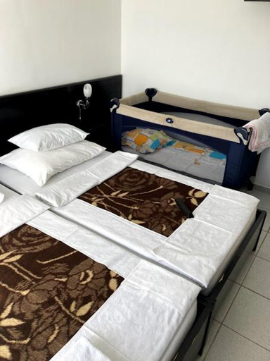 Others 2, Apartmani Dragovic