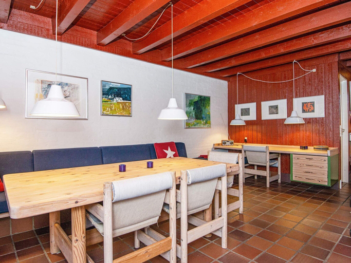 Others 5, 6 Person Holiday Home in Ebeltoft-by Traum, Syddjurs
