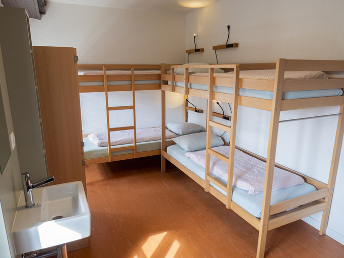 Bedroom 2, Youth Hostel Avenches, Broye-Vully