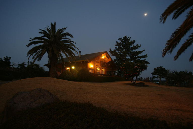 Sunny Day Jeju Pension, Seogwipo