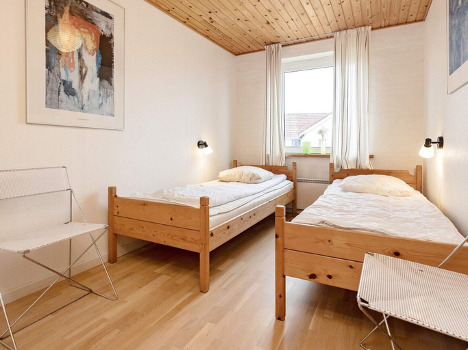 Bedroom 2, 8 Person Holiday Home in Frostrup, Thisted