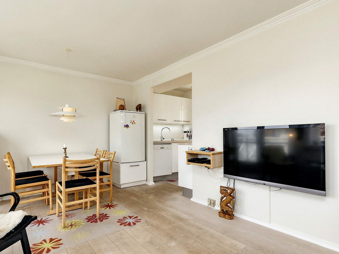 Dining 5, Beautiful Holiday Home in Borre, Vordingborg
