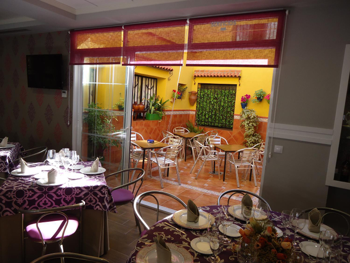 Food & Drinks 2, Hostal Calderon de la Barca, Badajoz