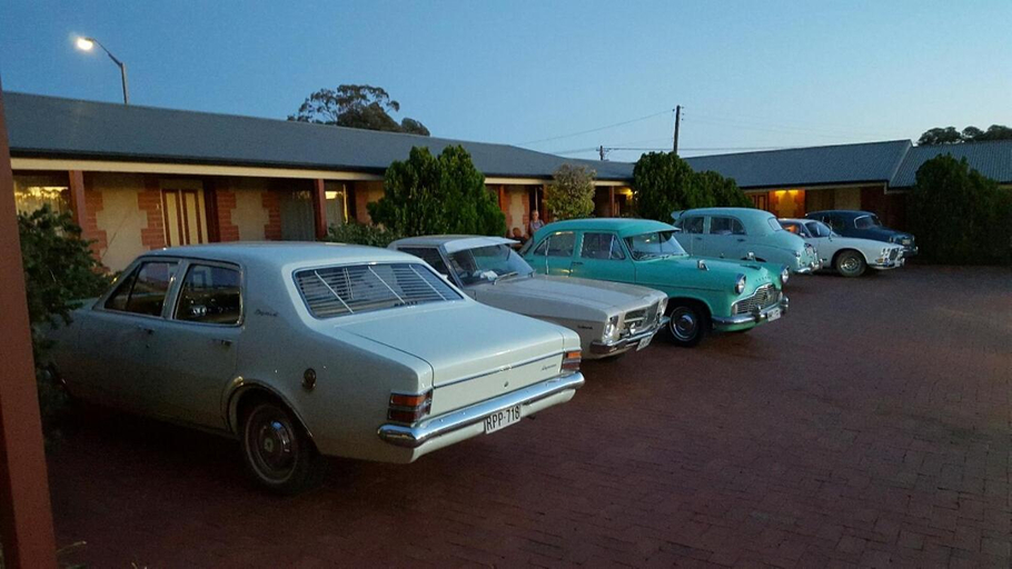 Others 4, Gateway Motor Inn, Broken Hill