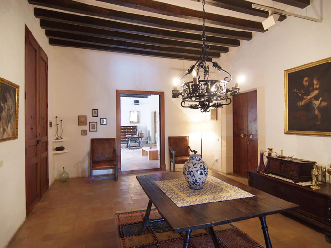 Public Area 4, Monnaber Vell, Baleares