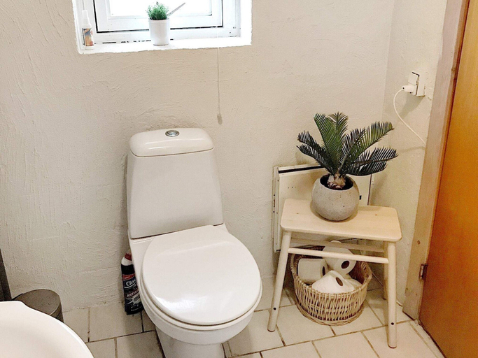 Bathroom 4, 5 Person Holiday Home in Vinderup-by Traum, Holstebro