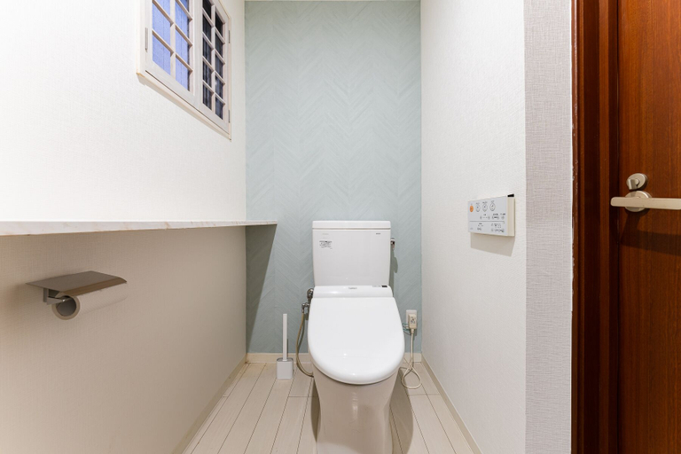 Bathroom 3, Maison Nagasaki Five, Nerima