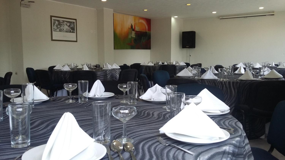 Food & Drinks 4, Hotel Suites Real Del Lago, Centro