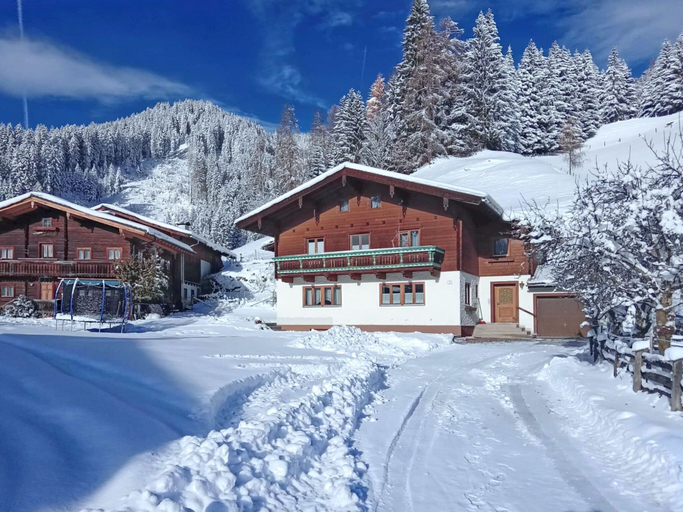 Exterior & Views 1, Apartment in Wagrain at the ski Lift, Sankt Johann im Pongau