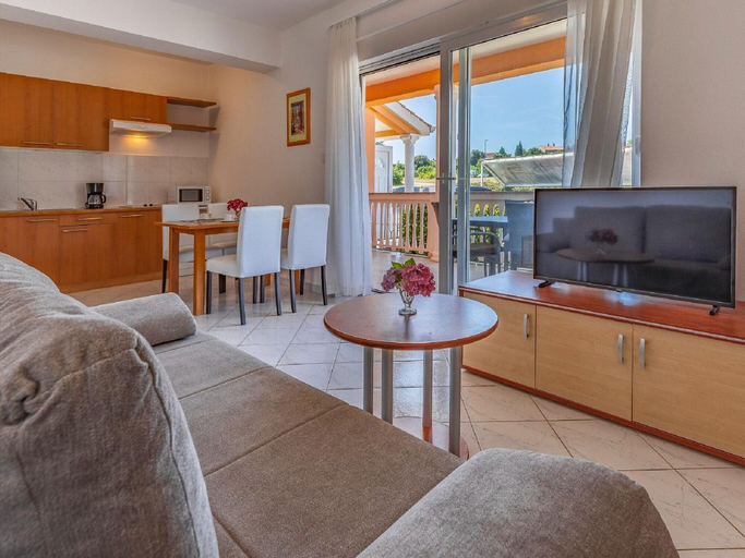 Others 5, Panoramic Apartment in Banjole near Pula Town Center, Medulin