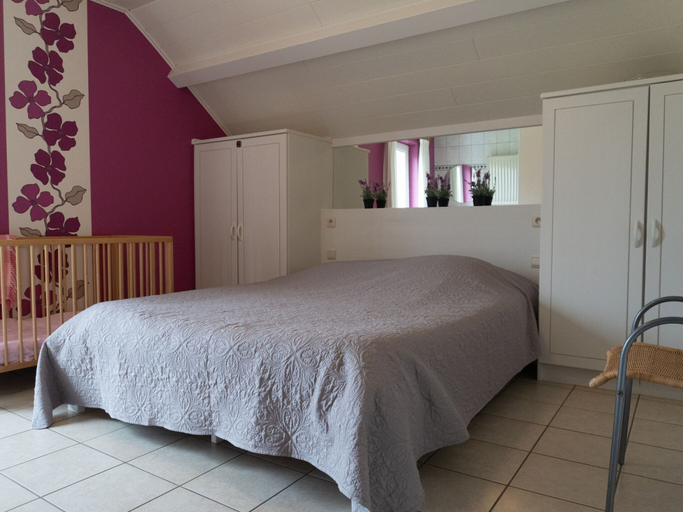 Bedroom 3, Detached, Luxurious Holiday Villa with Swimming Pool, Hot Tub, Sauna, Liège