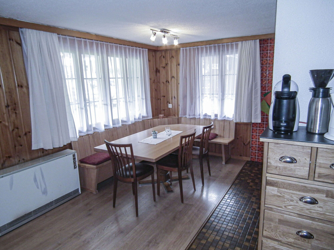 Others 4, Chalet in Lenk Near Simmen Falls, Obersimmental