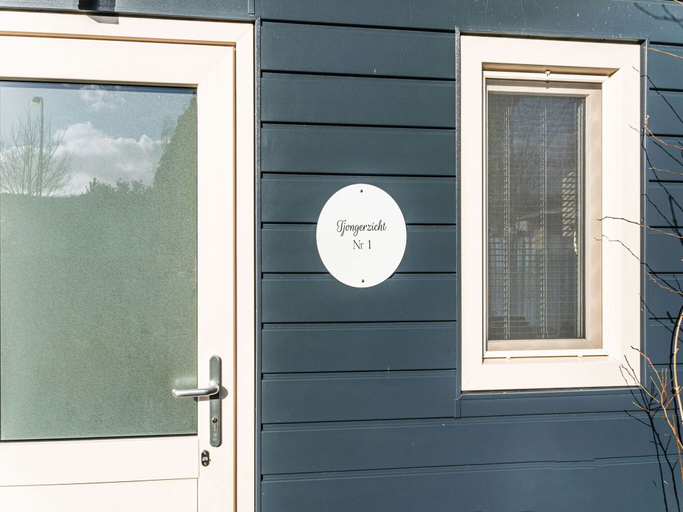 Exterior, Nice Holiday Home With Boat and Jetty, Lemsterland
