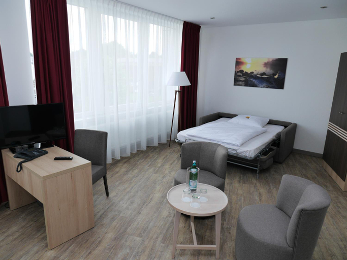 Bedroom 3, Ruhr Inn Hotel, Ennepe-Ruhr-Kreis