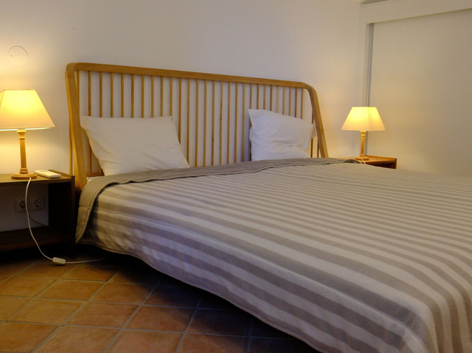 Bedroom 2, Delightful, Authentic Quinta with Swimming Pool near Beach & Towns, Loulé