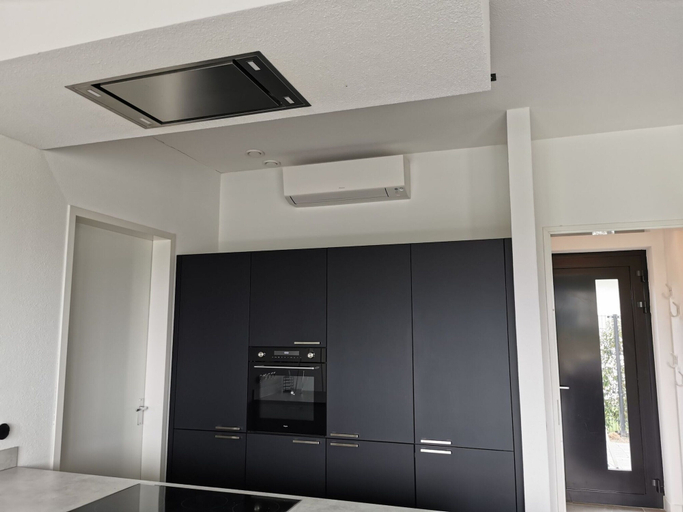 Private kitchen 2, Swanky Villa in Zeewolde With Garden, Zeewolde