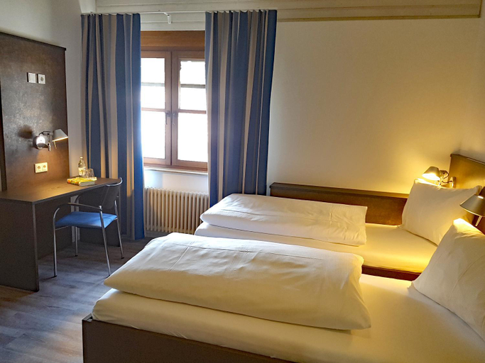 Bedroom 2, Tagungshaus Wernau, Esslingen