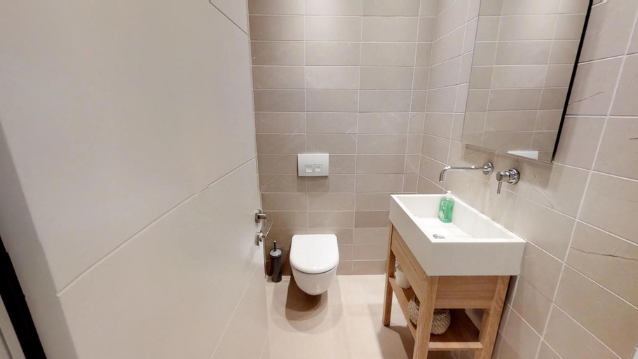 Bathroom 3, Rental Israel-Mamila Residences 16, Jerusalem
