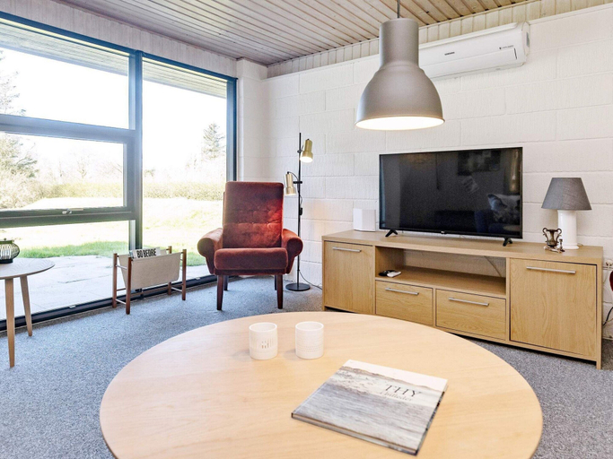 Living area 5, 6 Person Holiday Home in Veslos, Thisted
